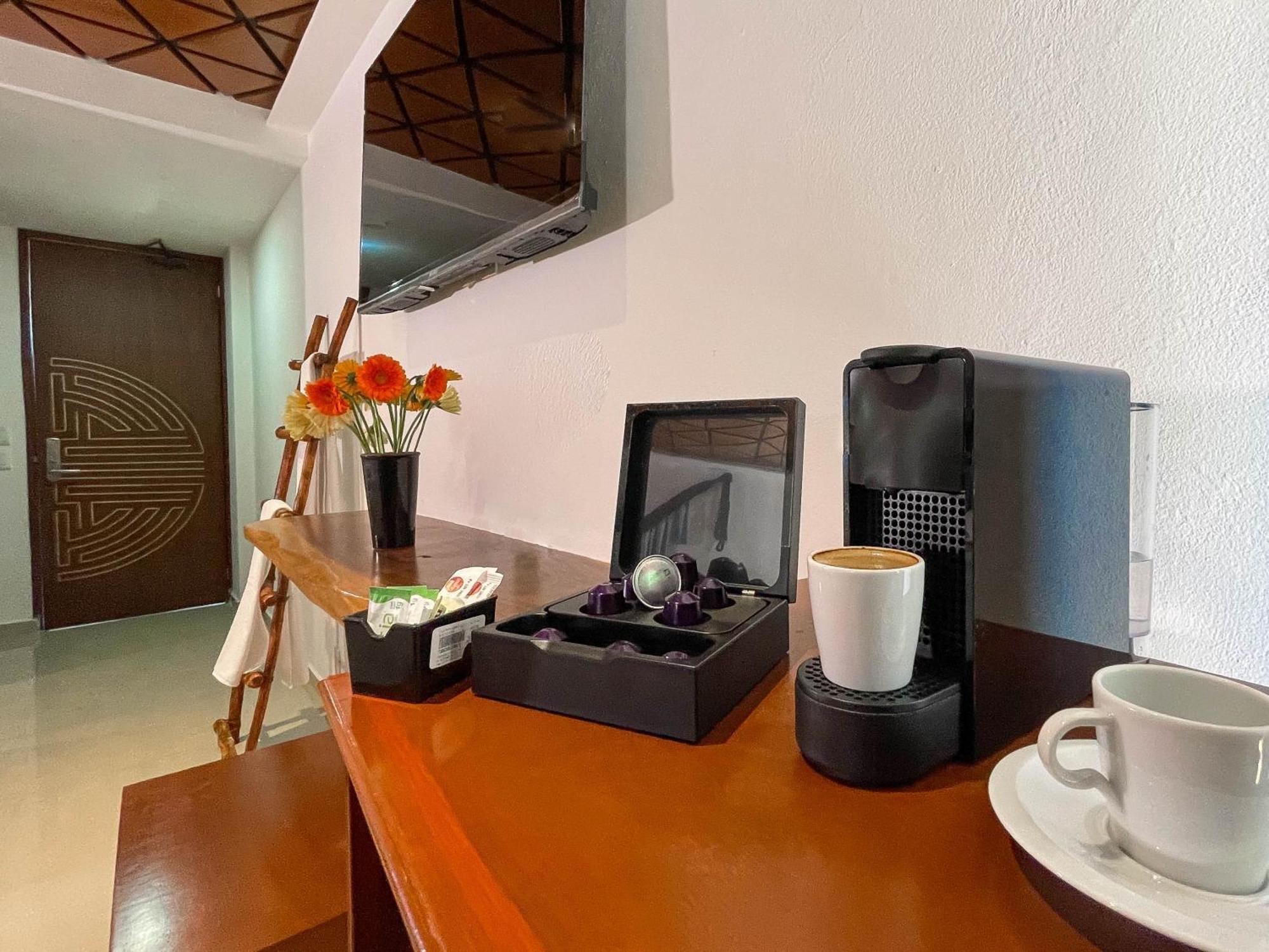 Akuazul Resorts Adults Only Cancún Kültér fotó